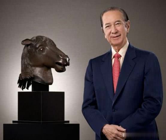 向何鴻燊先生致敬！十二生肖獸首銅像馬首回歸圓明園！