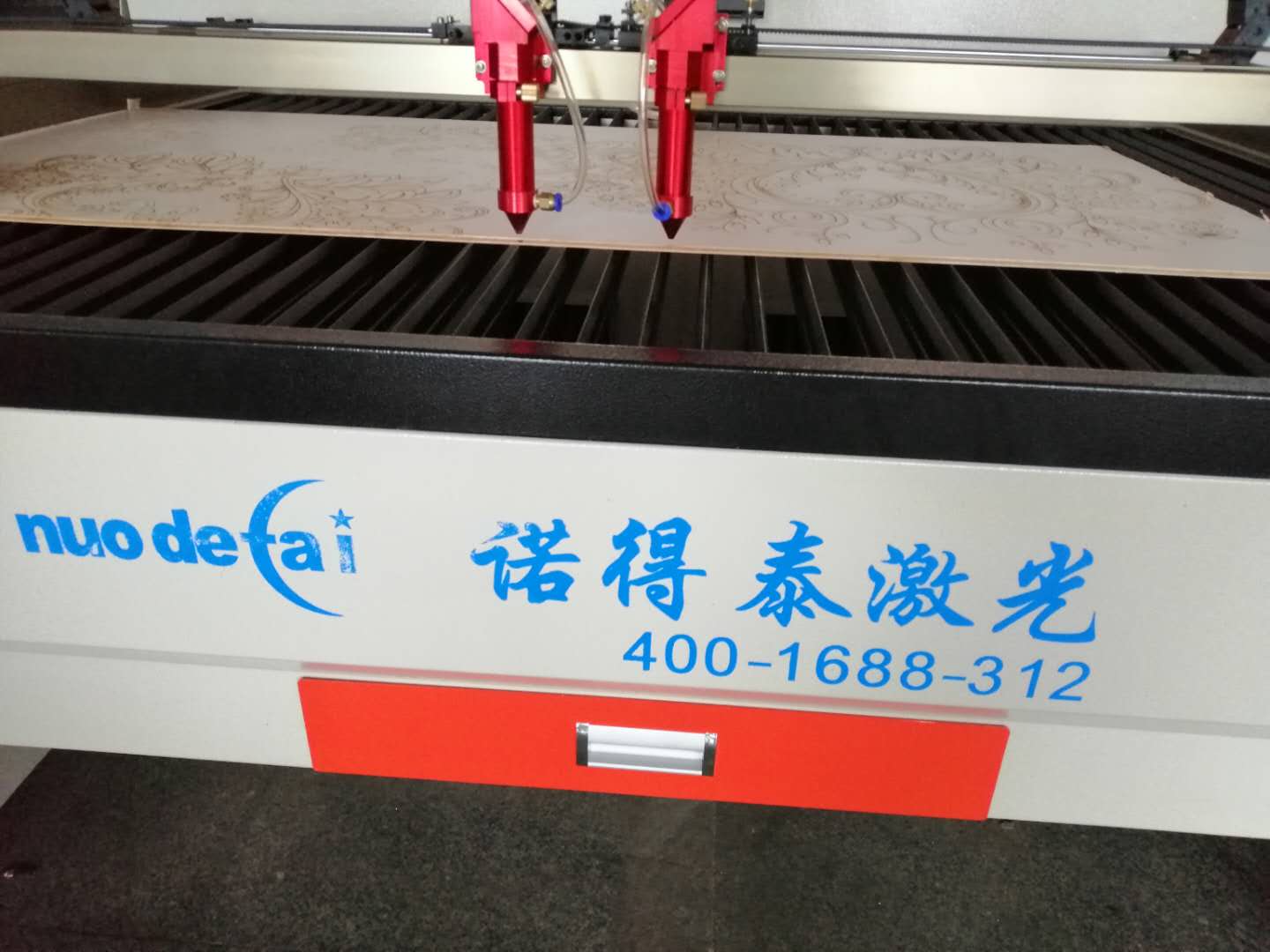 皮革，齒輪齒條，絲桿這三種傳動(dòng)方式激光切割機(jī)哪種比較好